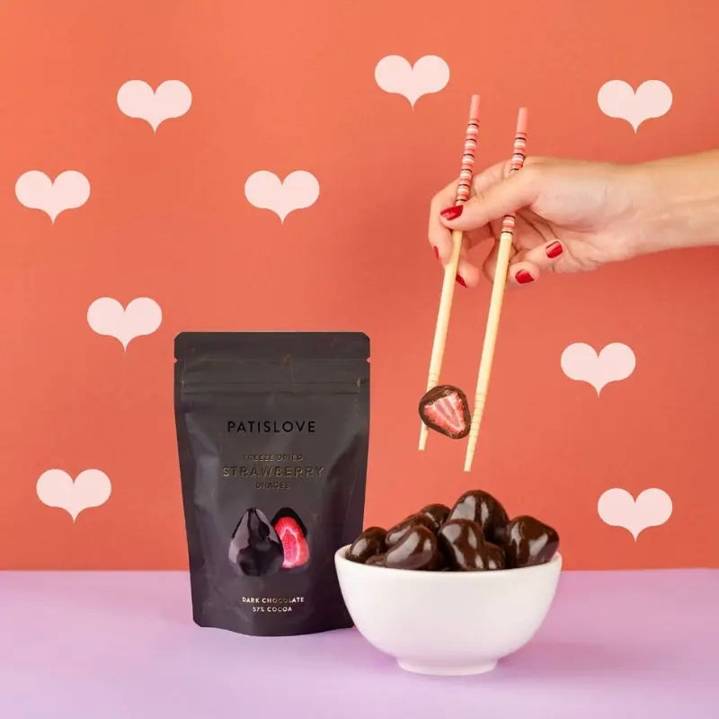 PATISLOVE Freeze Dried Strawberry & Dark Chocolate 80g PATISLOVE - Butikkom