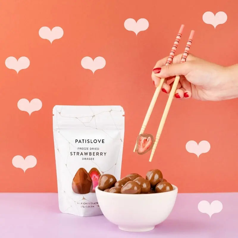 PATISLOVE Freeze Dried Strawberry & Milk Chocolate 80g PATISLOVE - Butikkom